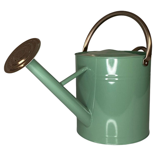 WATERING CAN POUR SAGE LARGE i gruppen Sommar  / MJUK HARMONI hos Miljögården (011881-L)