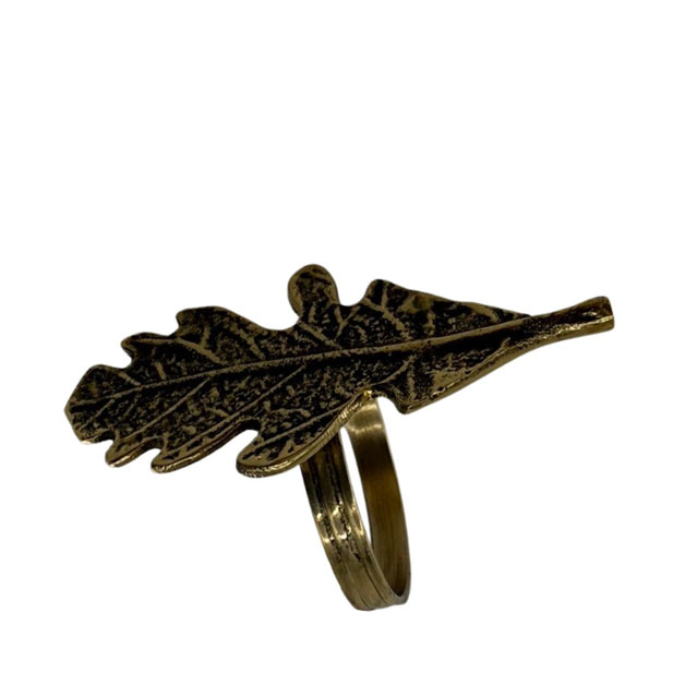 NAPKIN RING OAK BRASS i gruppen Dukning / SERVERINGS-TILLBEHÖR / Servering & Dekoration hos Miljögården (019816)