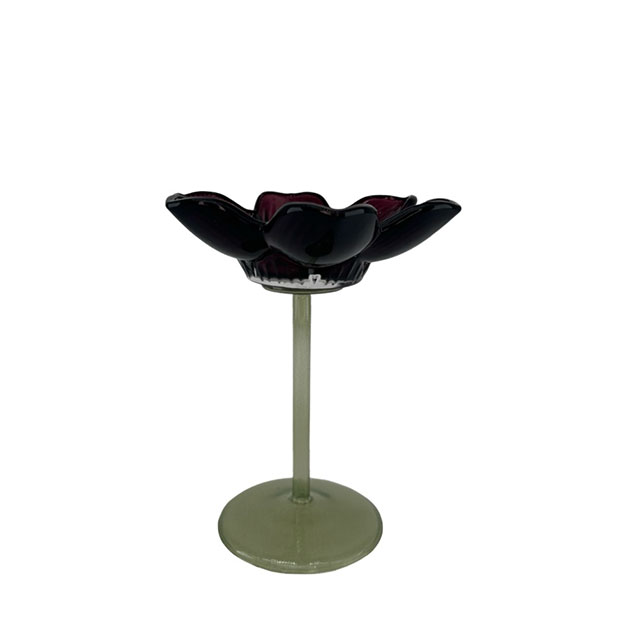 CANDLE HOLDER PETAL BURGUNDY S i gruppen Dekoration / LJUSLYKTOR hos Miljögården (149636-S)