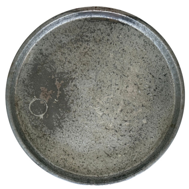 ReUSED IRON TRAY L i gruppen Dukning / SERVERINGS-TILLBEHÖR / Skärbrädor & Brickor hos Miljögården (767985-L)