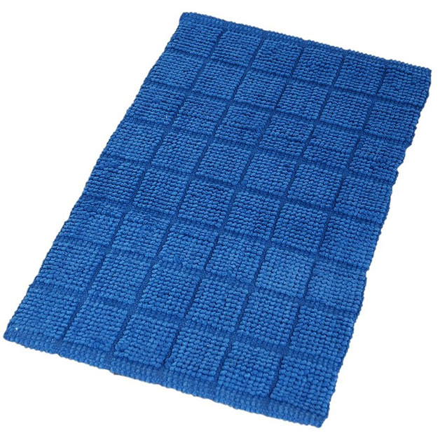 BATHMAT CHENILLE 50X80CM DARK BLUE i gruppen Textilier / Mattor hos Miljögården (864080)