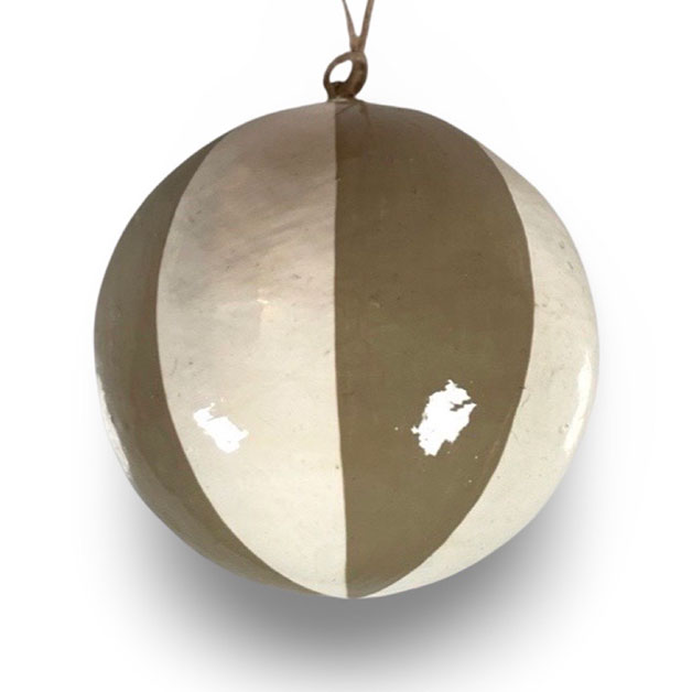 HANDPAINTED ORNAMENT BILL GREIGE i gruppen Säsong / JUL / Hängande dekoration hos Miljögården (966801)