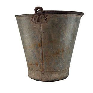 ReUSED IRON BUCKET