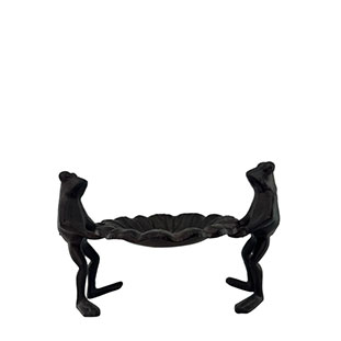 BIRD BATH HOLDING ON