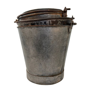 ReUSED IRON BUCKET MIX