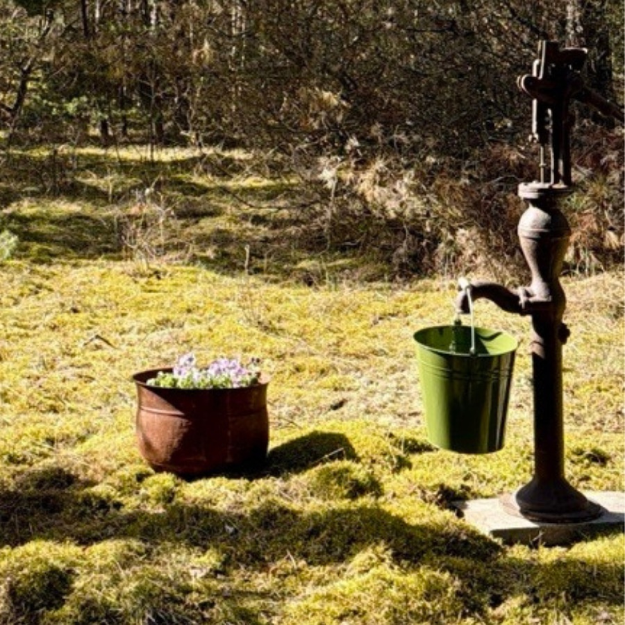 WATERING CAN POUR GREEN LARGE
