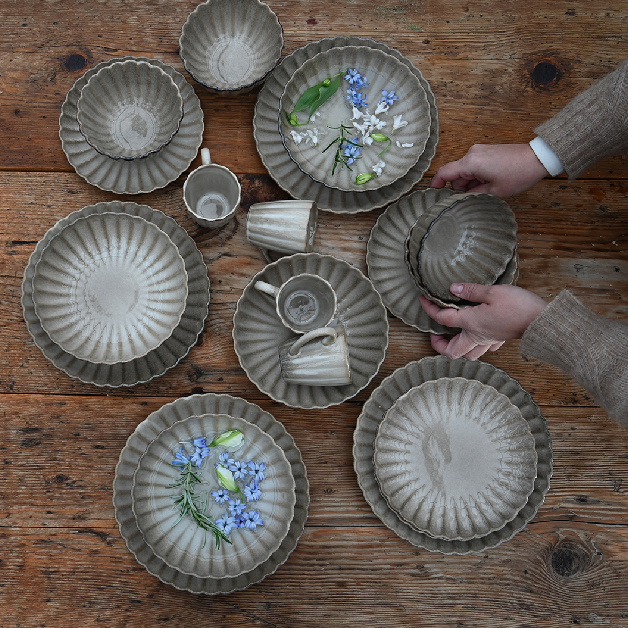 DINNER PLATE JOY SAND