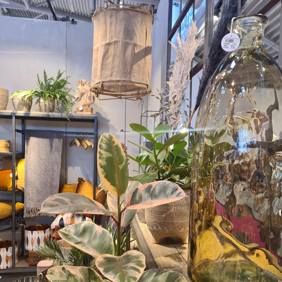 VASE CLASSIC CLEAR SMALL RECYCLED GLASS