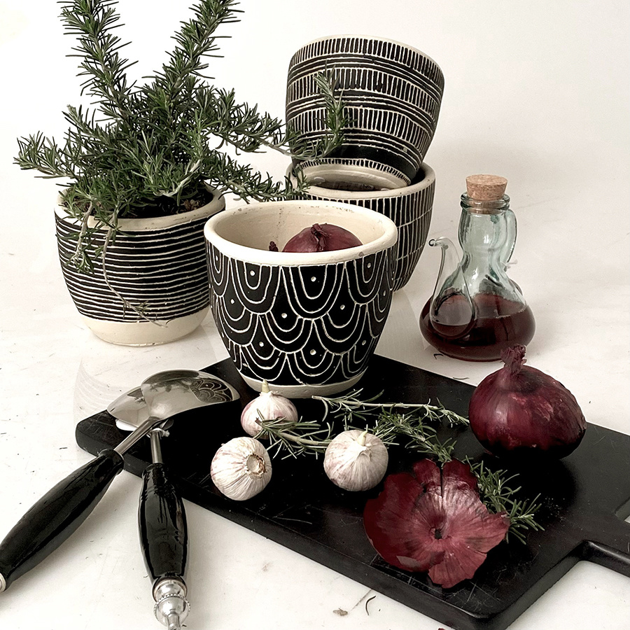 RECYCLED GLASS BOTTLE TISON CLEAR