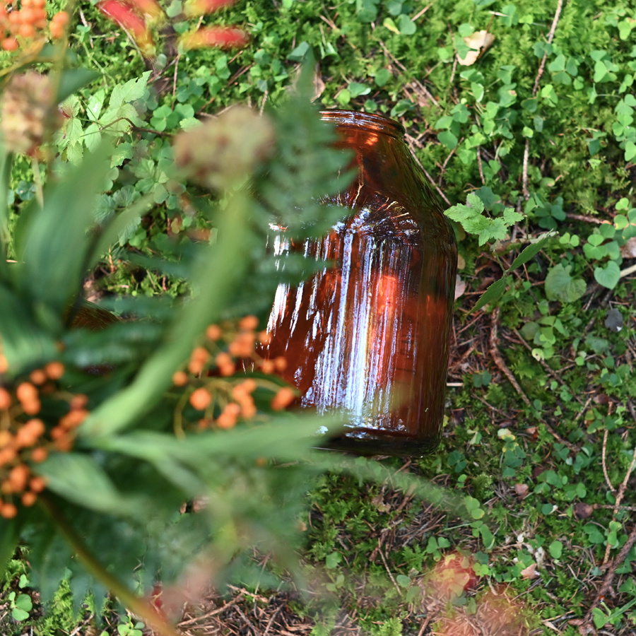 RECYCLED GLASS VASE JUG LOW BRONZE