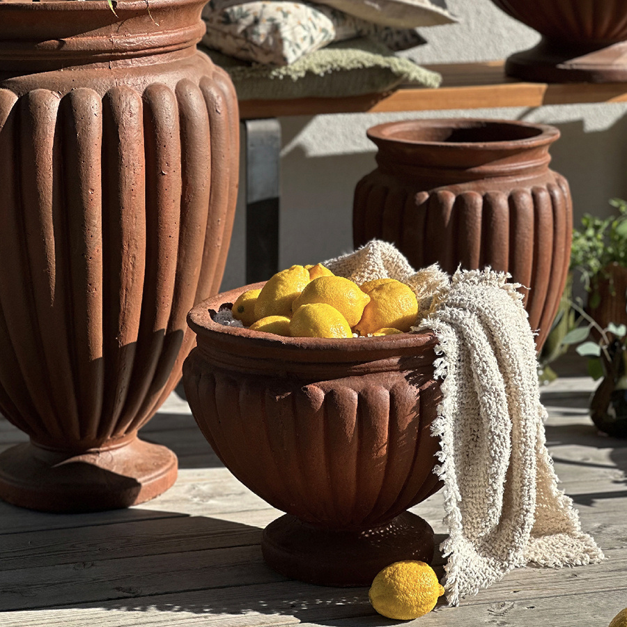 POT URN RUSTY LOW 2 SET