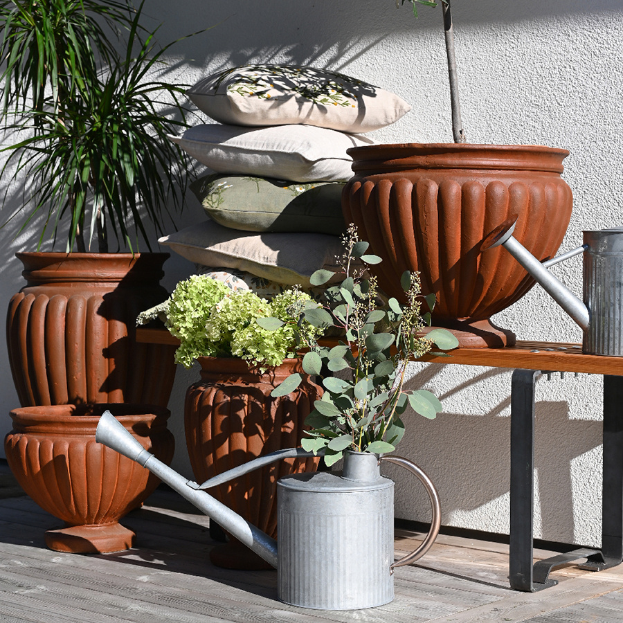 POT URN RUSTY TALL 2 SET