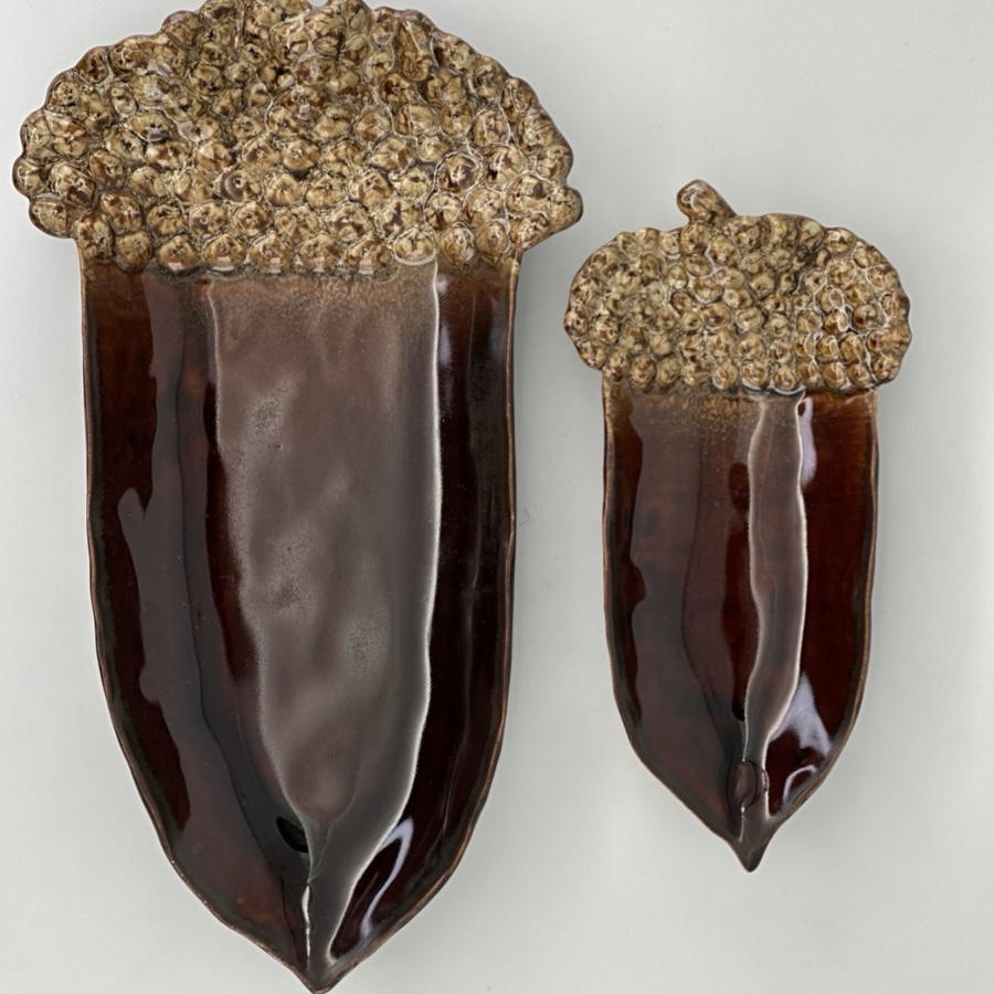 PLATE ACORN BROWN S