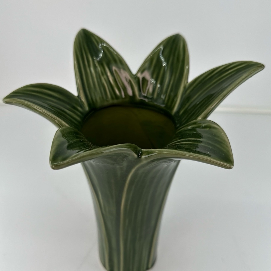 VASE LILIUS GREEN