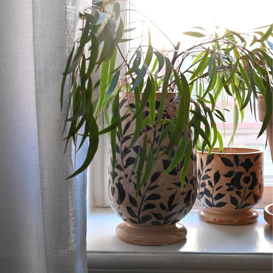 VASE INDIGO INK
