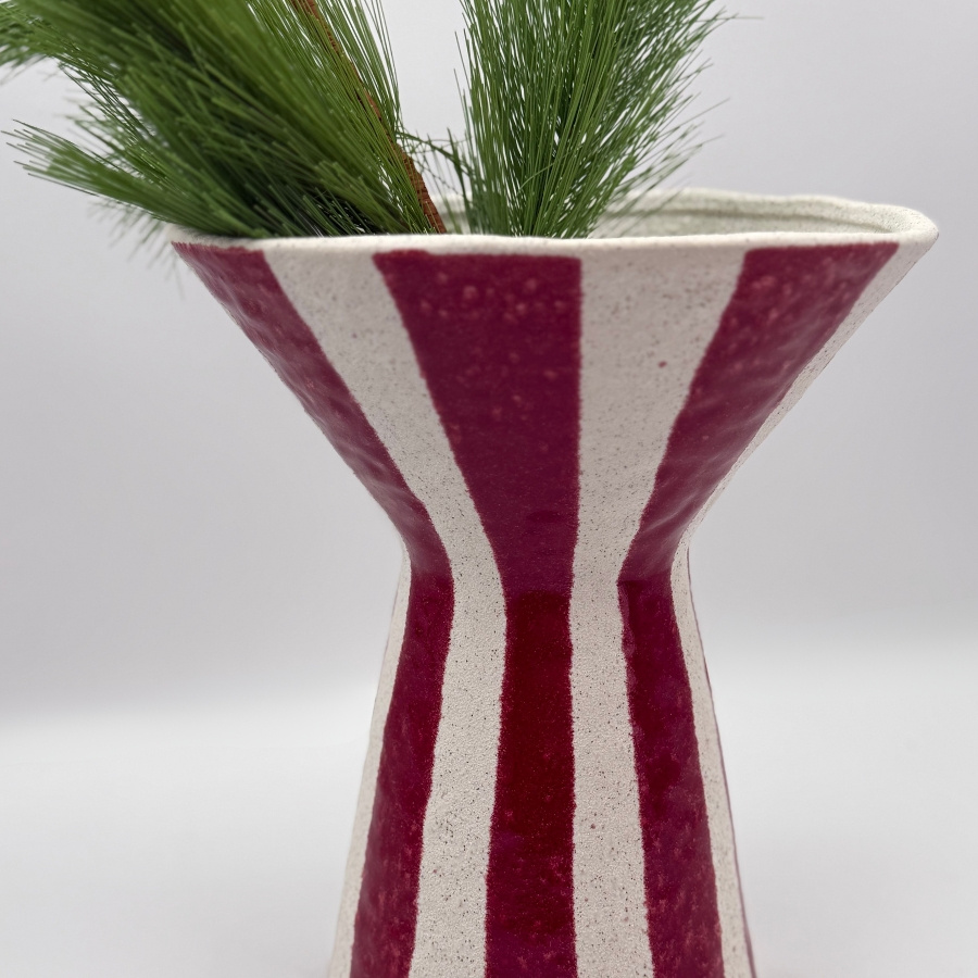 VASE WILLOW RED