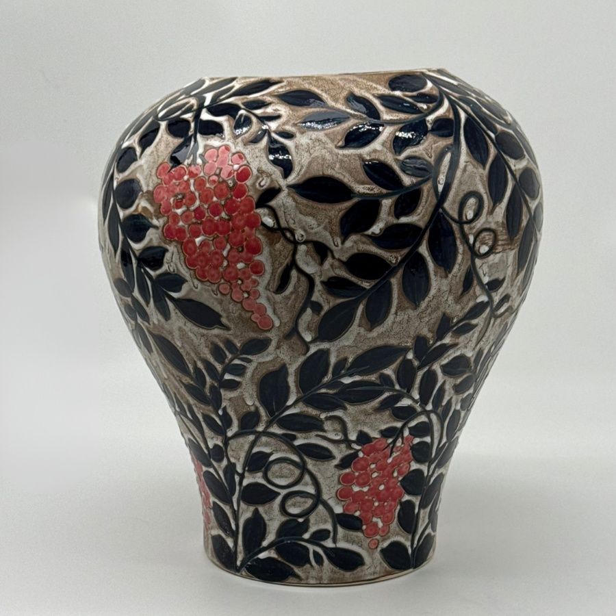 URN GRAPE GARDEN