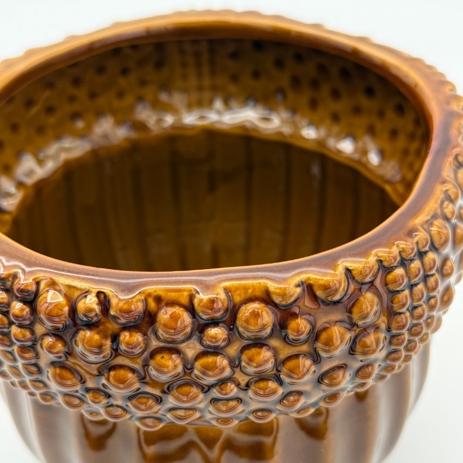 VASE ACORN XL BROWN