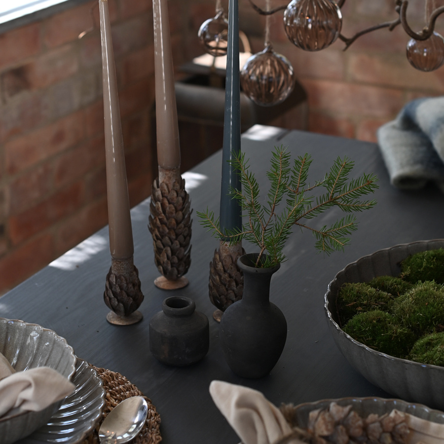 TERRACOTTA BLACK MINI VASE NODUTUS