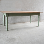 TABLE KRISTINA LIN VALNÖT/ANTIKGRÖN TABLE KRISTINA LIN VALNÖT/ANTIKGRÖN