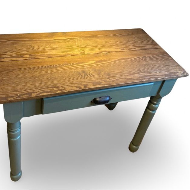 SIDE TABLE SMALL KRISTINA LIN VALNÖT/ANTIKGRÖN