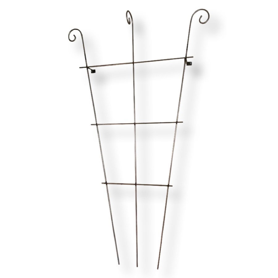 FLOWER TRELLIS TRIANGLE