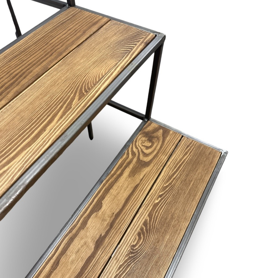 FLOWER STAND OUTY STAIRS VALNÖT LIN