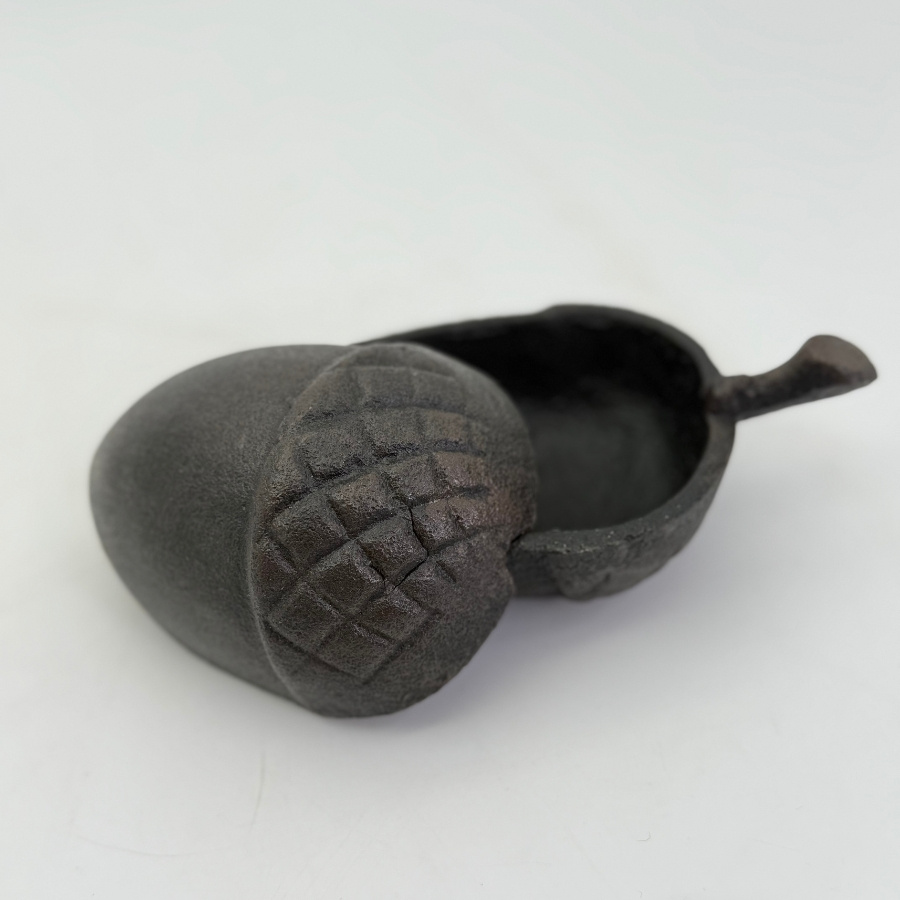JAR IRON ACORN STASH