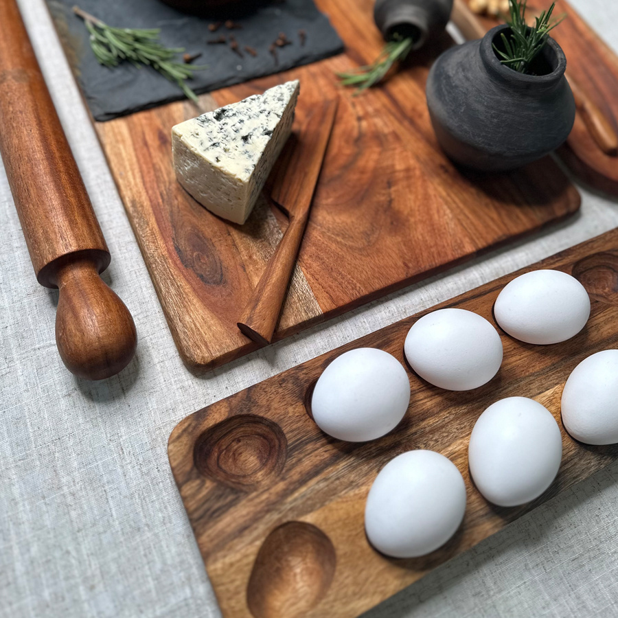 WOODY EGG STAND LONG