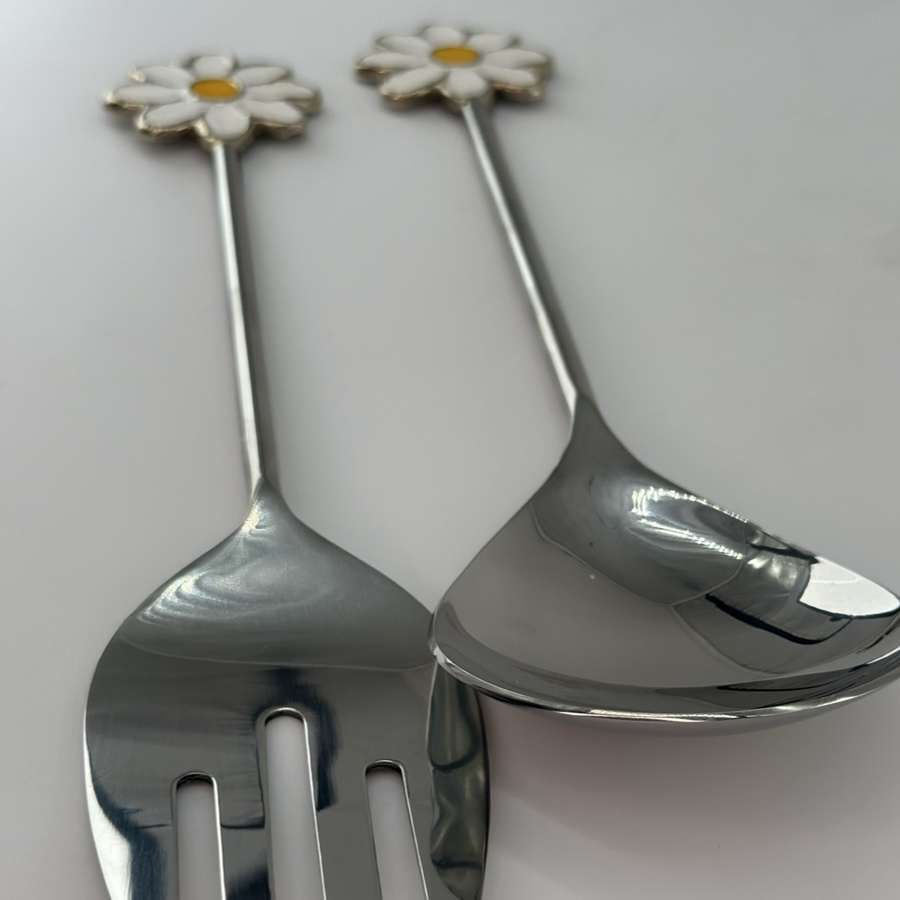 SALAD SERVERS FLOWER