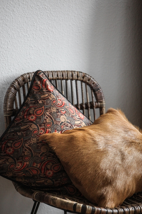 CUSHION COVER GOAT FUR 40X40CM CAMEL