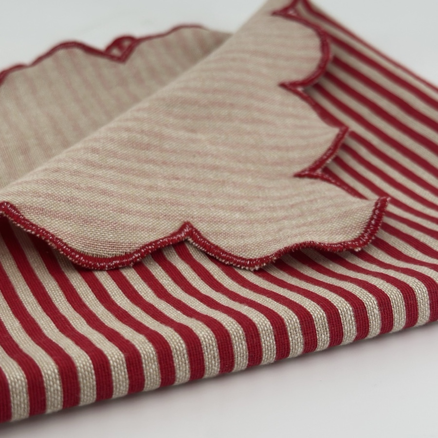 NAPKIN SCALLOP STRIPE RED