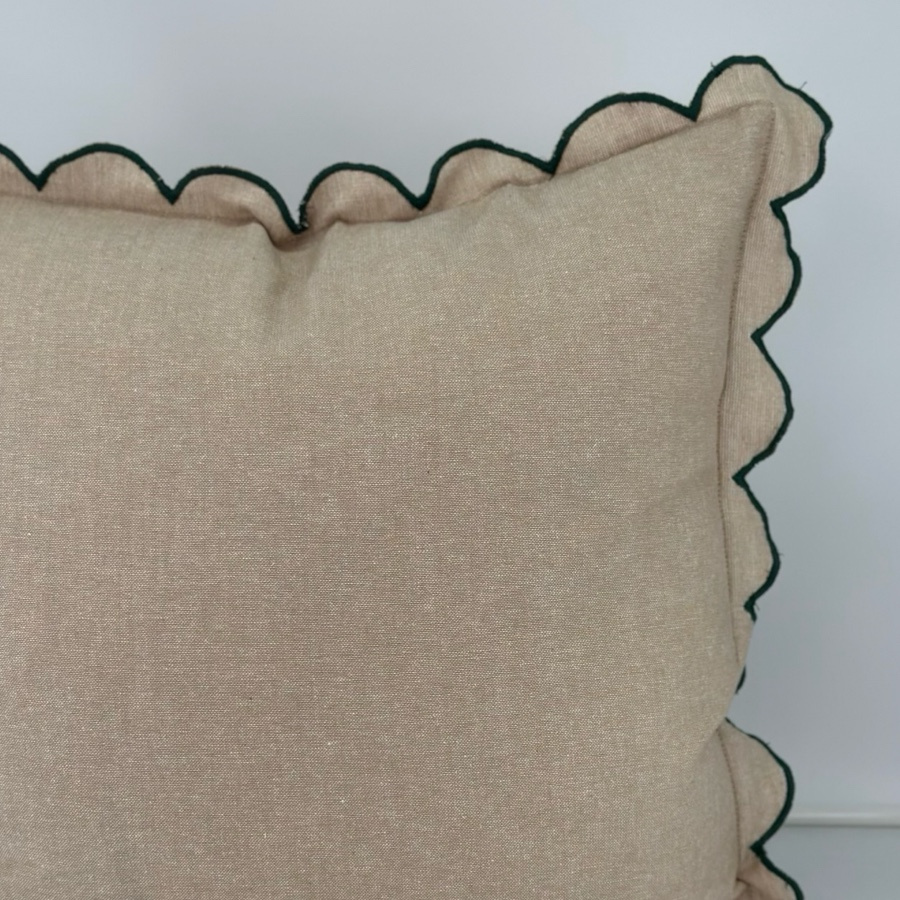 CUSHION COVER SCALLOP EDGE GREEN