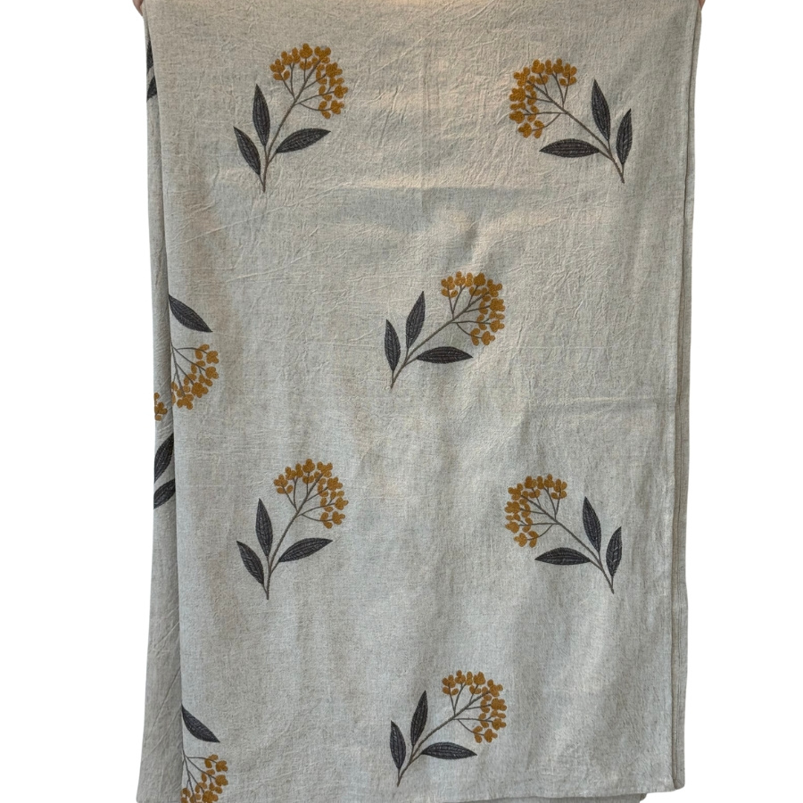 TABLE  CLOTH ACACIA