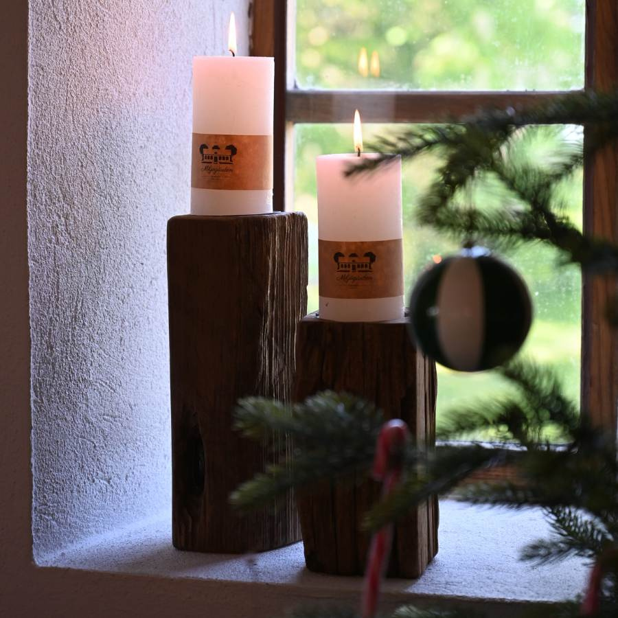 ReUSED CANDLE HOLDER BLOCK M