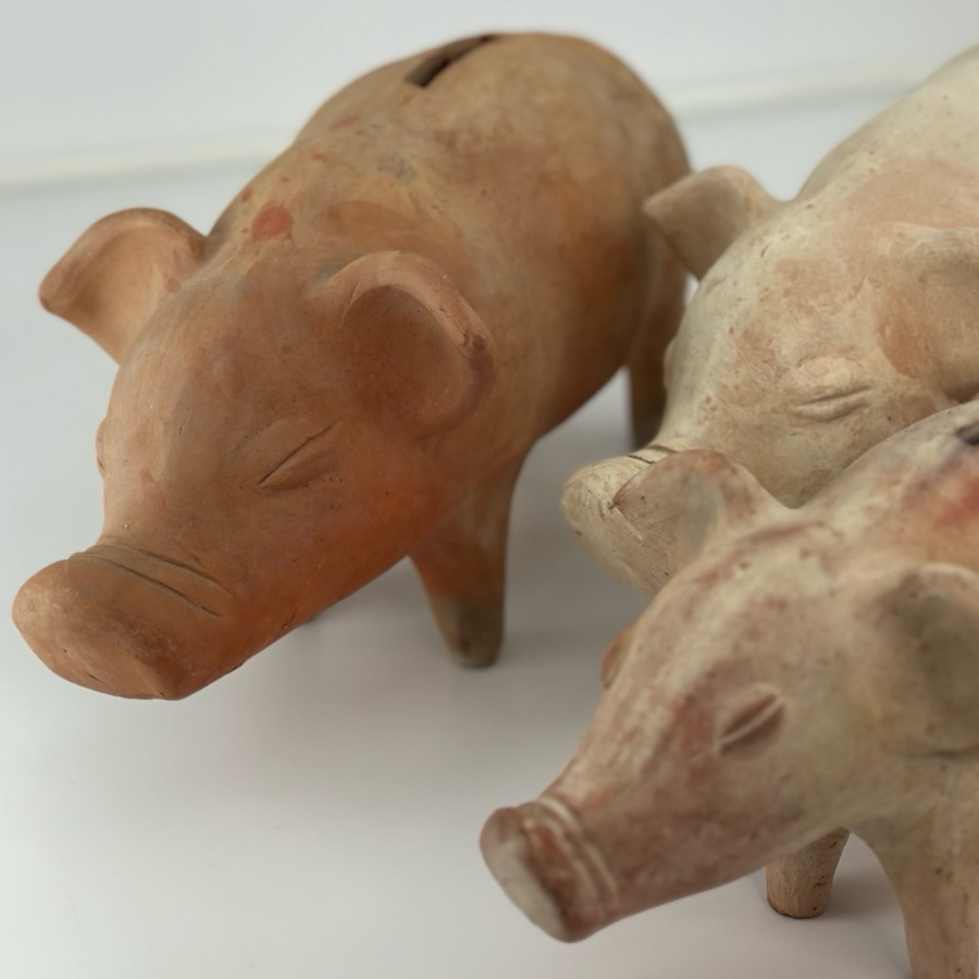 ReUSED PIGGY BANK CLAY L