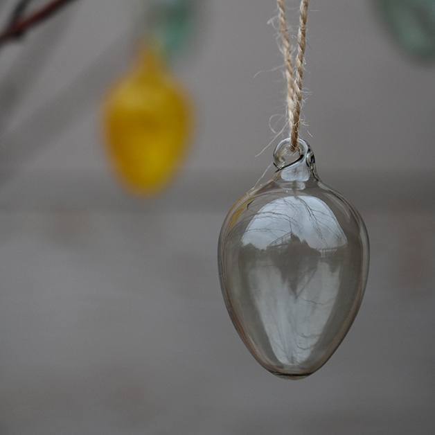 HANGING EGG SHEERE LIGHT GREY LARGE