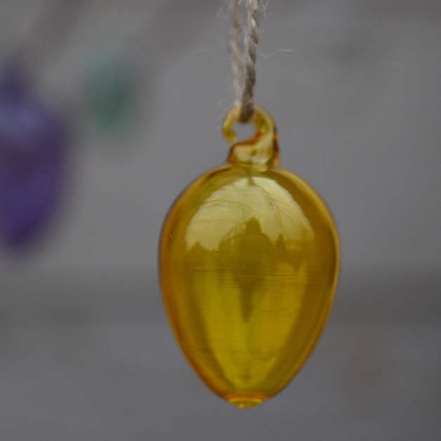 HANGING EGG SHEERE YELLOW LARGE
