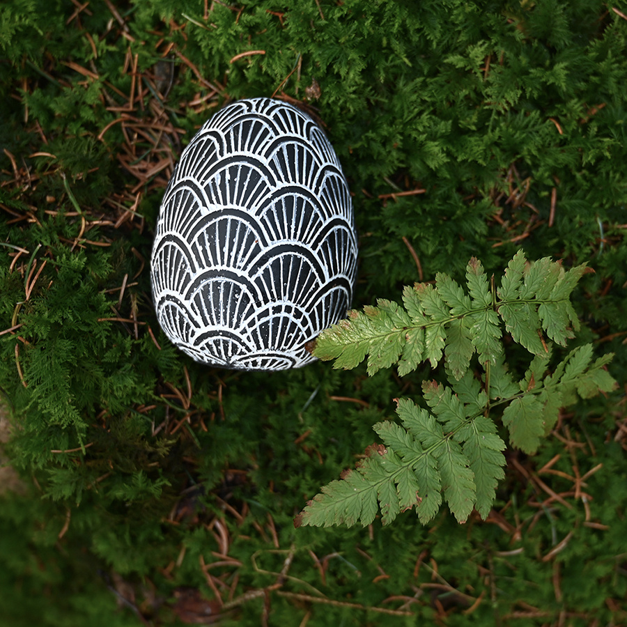 EGGY SMALL 3 IN A BOX DECORATION