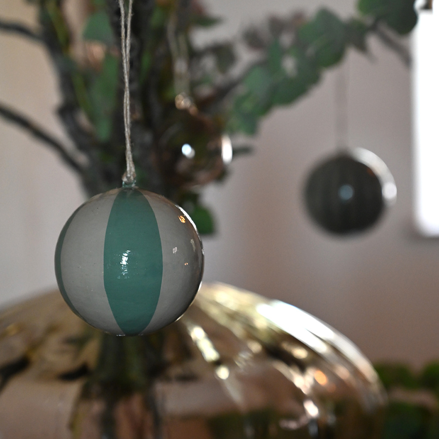 HANDPAINTED ORNAMENT BILL SAGE